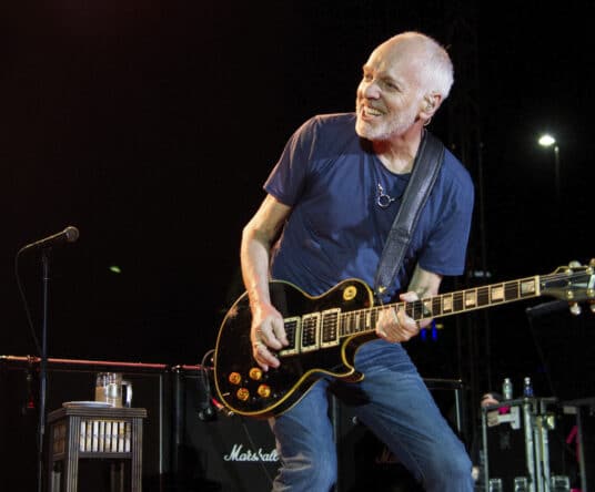 Get in the mood afbeelding voor: Peter Frampton Finale – The Farewell Tour • Philharmonie