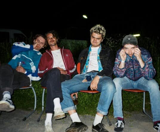 Get in the mood afbeelding voor: Smudged + Magnetic Spacemen