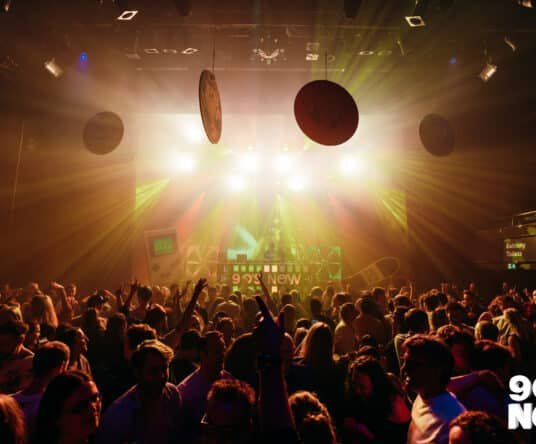 Get in the mood afbeelding voor: 90s NOW