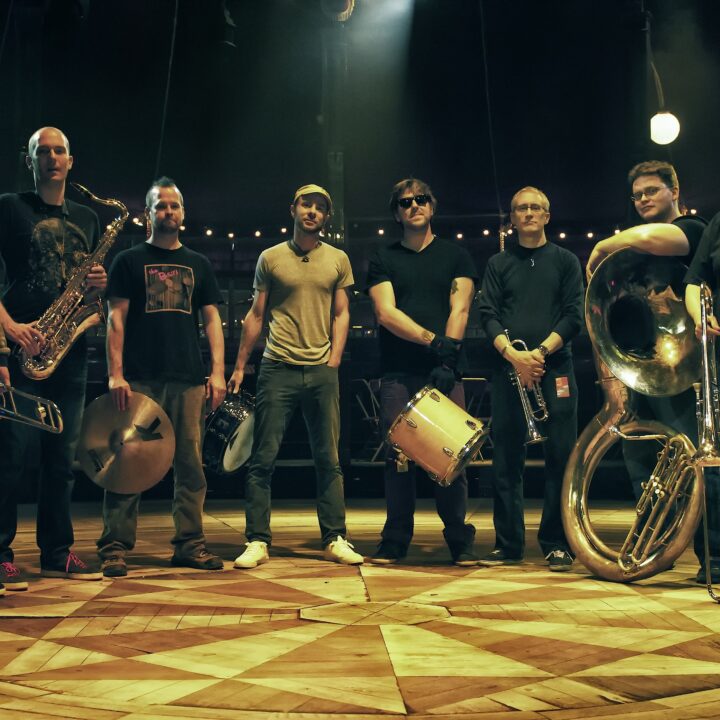 Grote evenementafbeelding: Youngblood Brass Band