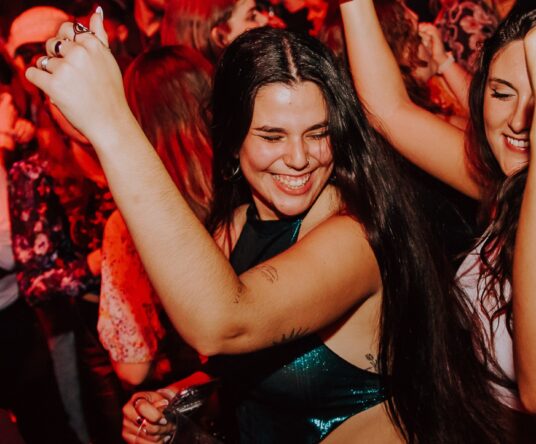 Get in the mood afbeelding voor: Fiesta Macumba