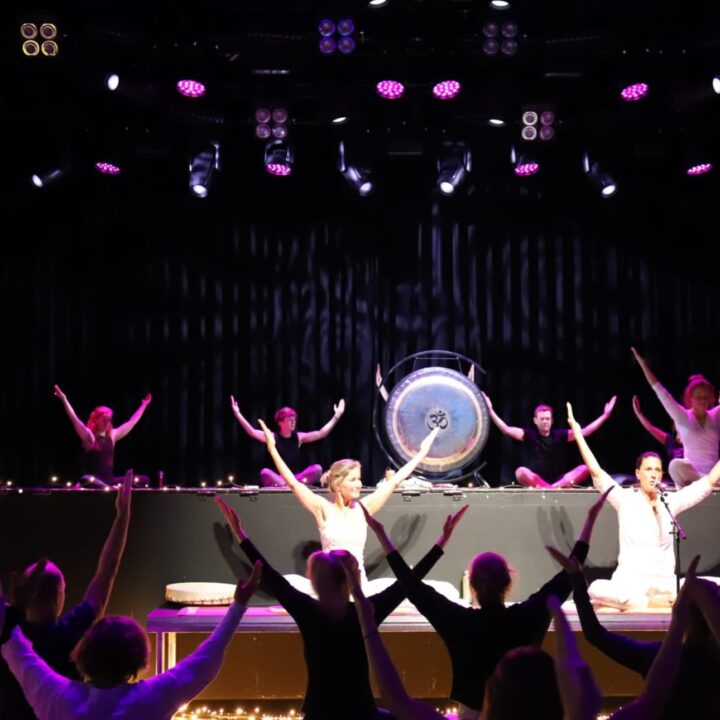 Grote evenementafbeelding: Live Move & Mantra