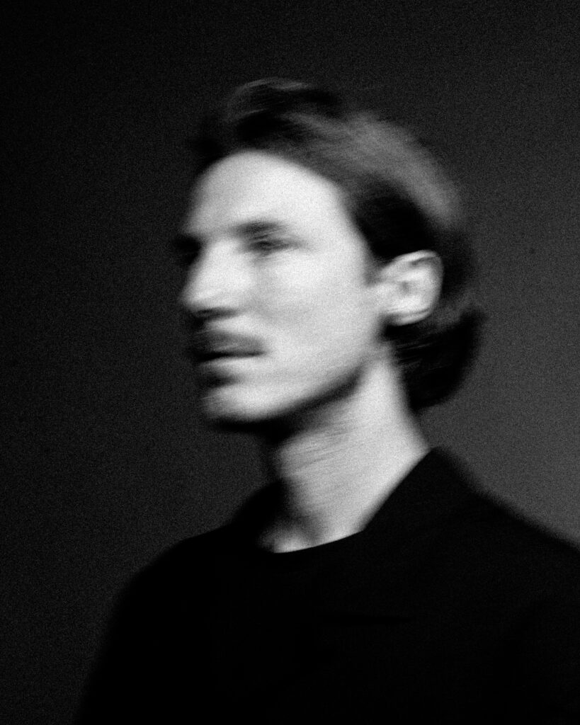 Afbeelding voor support act: Josha Daniel