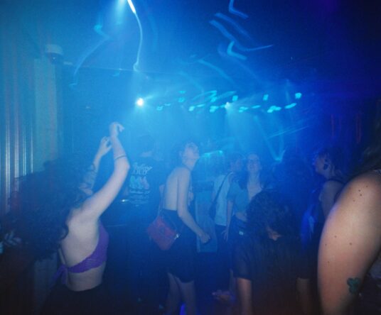 Get in the mood afbeelding voor: FUCK THE CISTEM