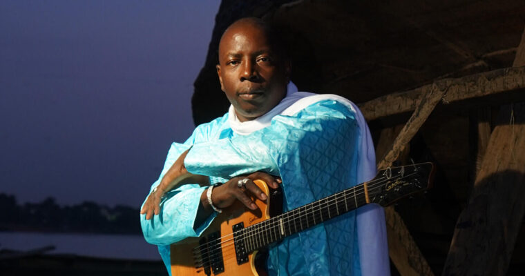 Evenementafbeelding: Vieux Farka Touré + Trackvogels