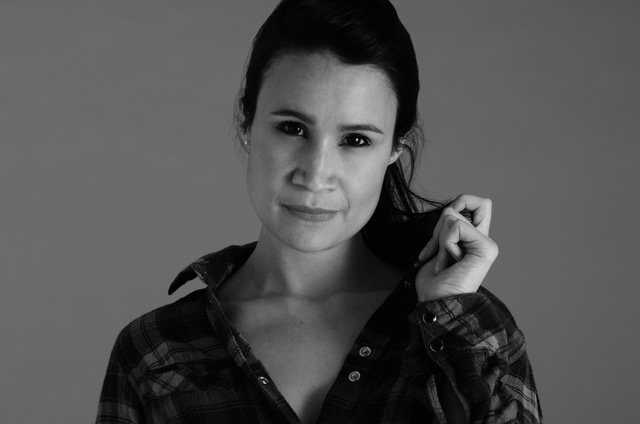 Afbeelding voor support act: Amy Eftekhari