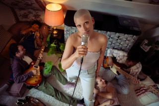 Afbeelding voor support act: Bieke