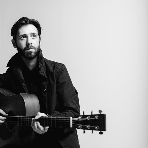 Grote evenementafbeelding: Laurence Jones (solo) + Amy Eftekhari