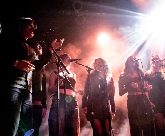 Get in the mood afbeelding voor: PopCollegeTour