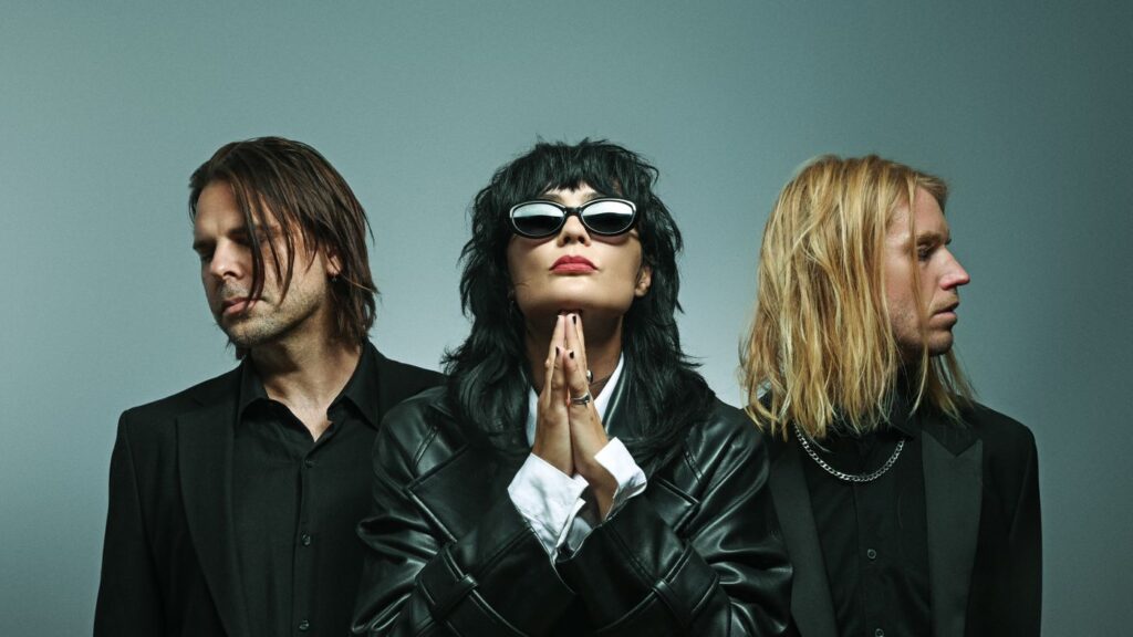 Afbeelding voor support act: Saint Agnes