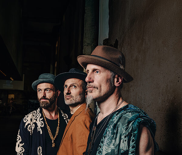 Grote evenementafbeelding: The Next Movement – Love It or Leave It Alone Tour