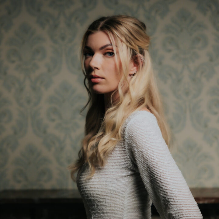 Grote evenementafbeelding: Hannah Mae • Haarlem Vinyl Festival