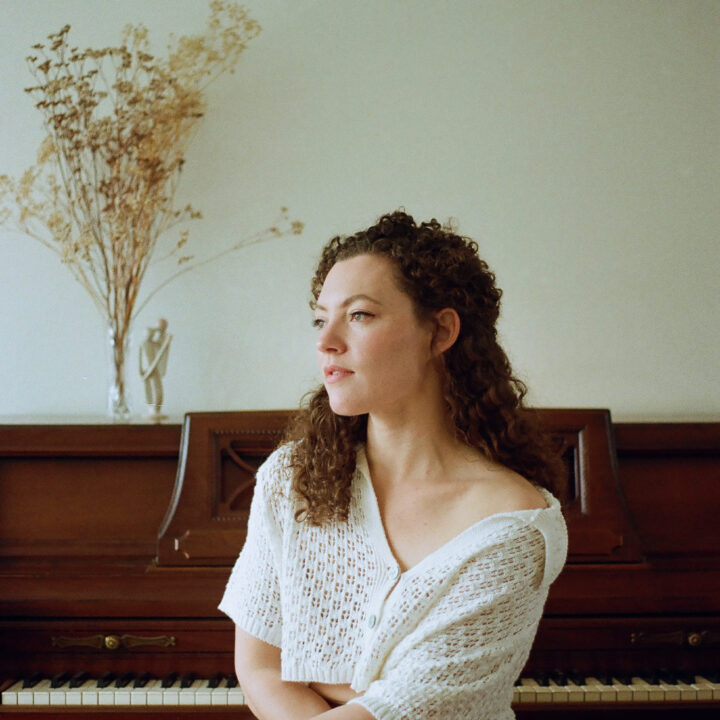 Grote evenementafbeelding: Celine Cairo + support