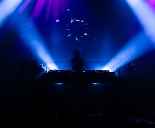Get in the mood afbeelding voor: RIFT