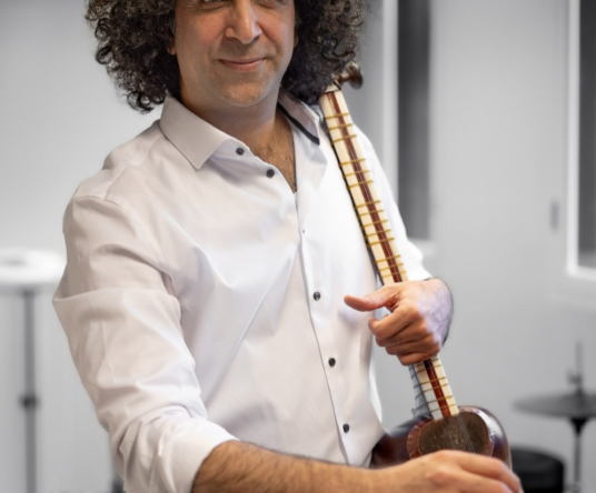 Get in the mood afbeelding voor: Artin muziek